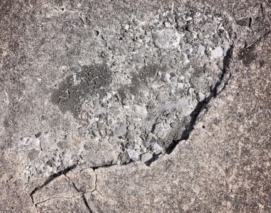 cement-concrete-cancer big crack repair required